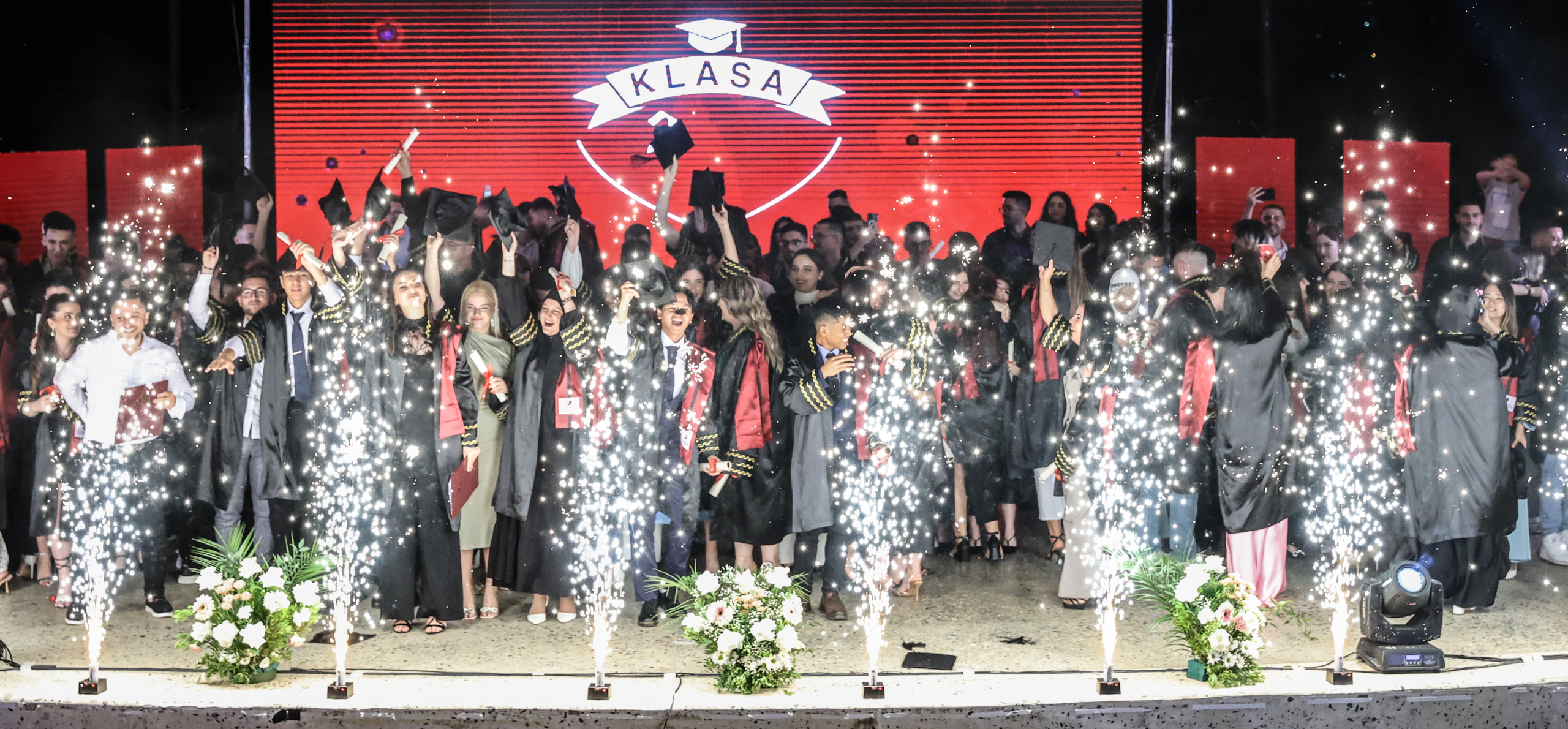 Kolegji Universitar Bedër diplomon brezin e 11-të të studentëve