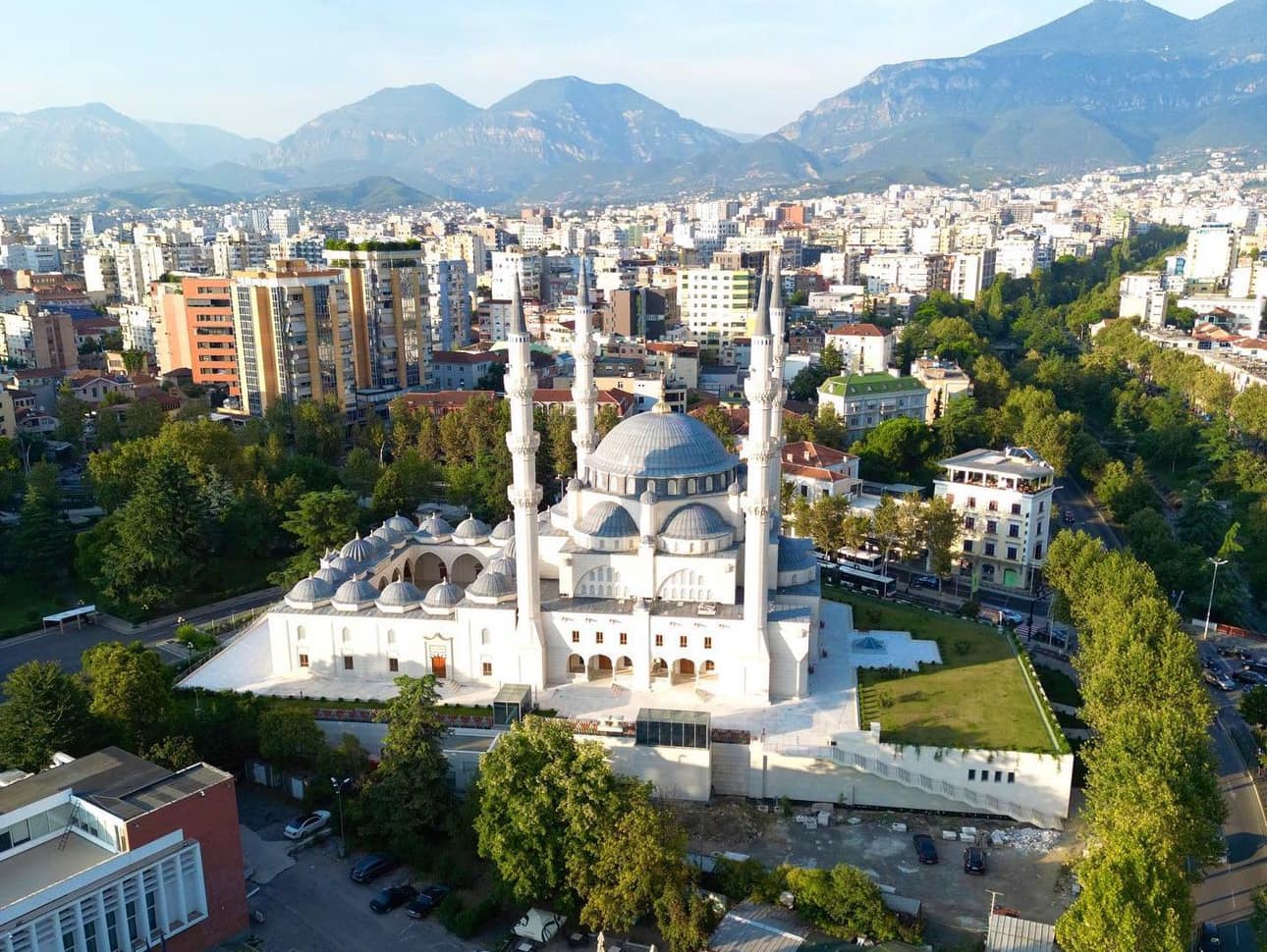 Njoftim mbi hapjen e xhamisë së Namazgjasë